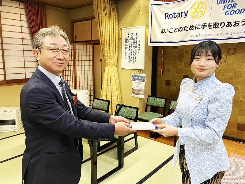 鷲尾君とソニアさん